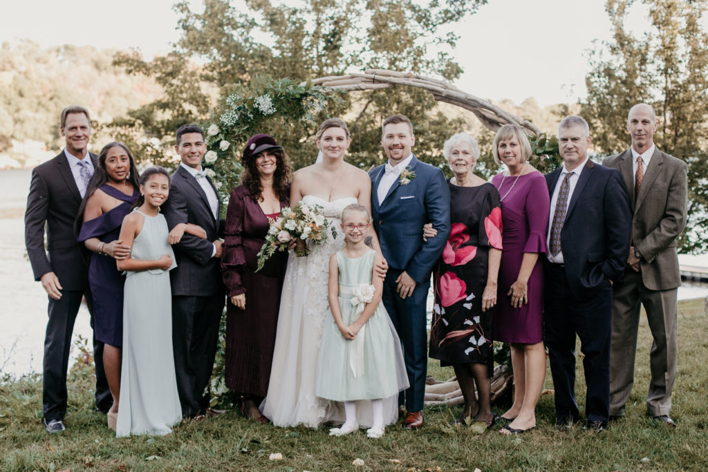 Family photos on your wedding day timeline